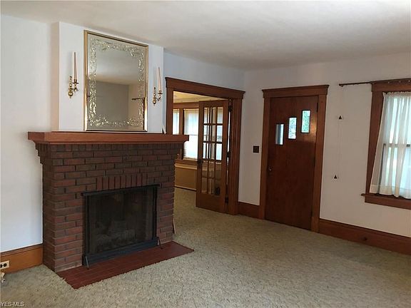 3rd image of 1303 Madison Ave