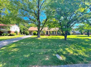 5937 Haddington Dr, Charlotte, NC 28215