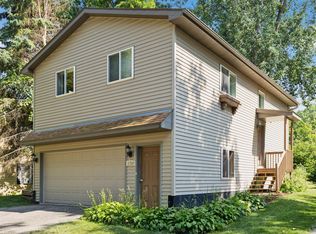 4789 Dorchester Rd, Mound, MN 55364