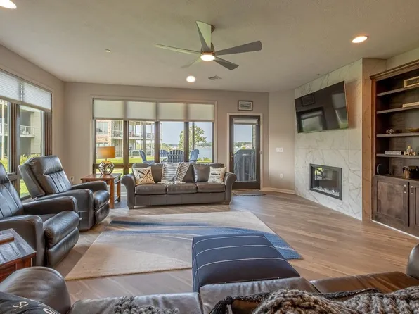 455 240th Ave #105, Arnolds Park, IA 51331