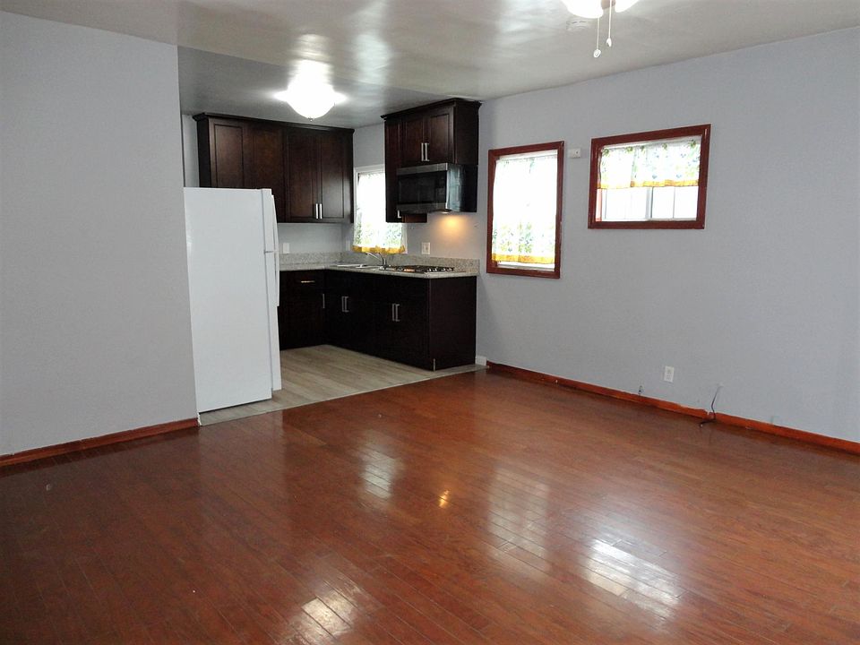 1st image of 2303 E 17th St
