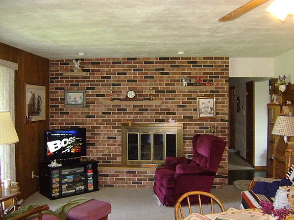 3rd image of 118 224th Ave