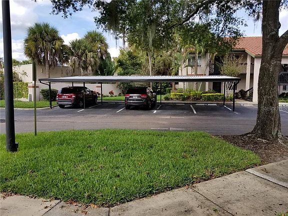 3rd image of 609 Gallery Dr APT 9