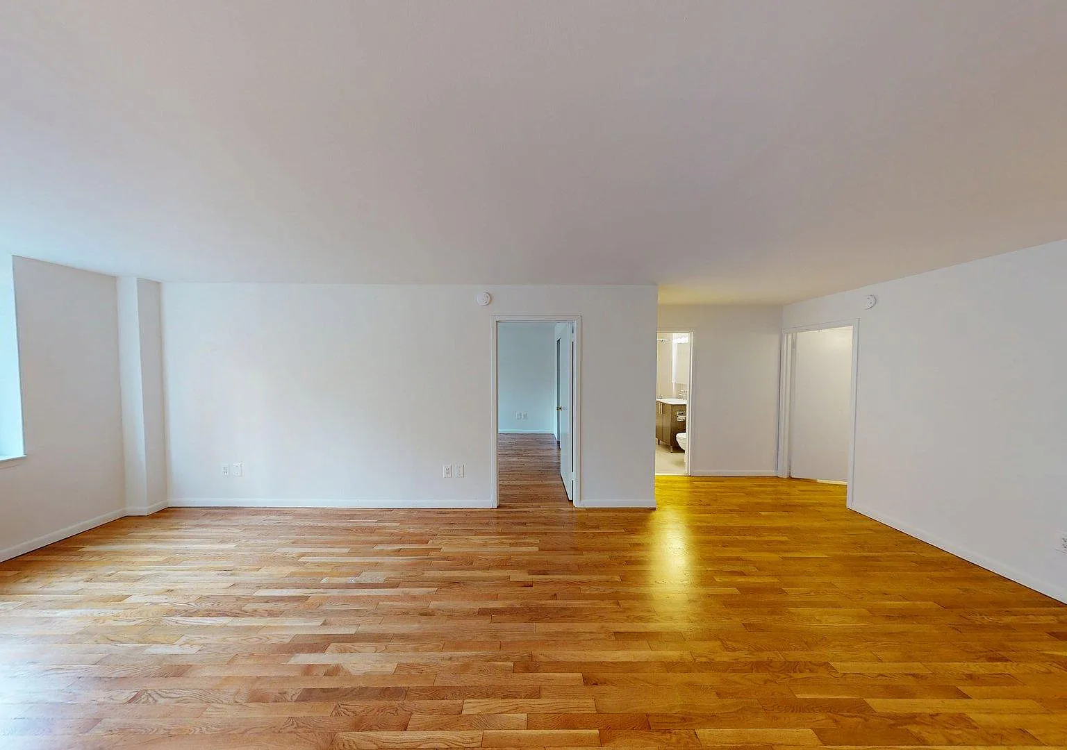 121 Reade Street — Photo 3