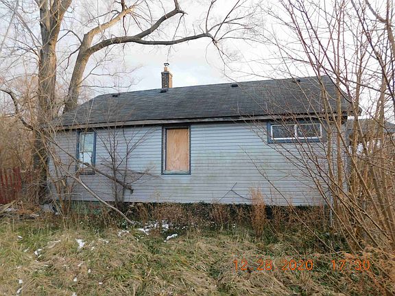 17604 Russell