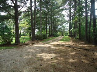 1098 Howell Rd, Purvis, MS 39475