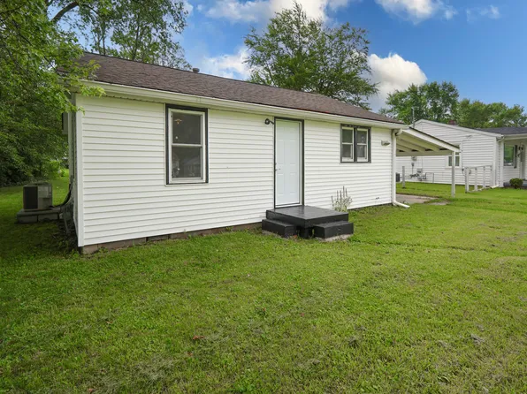 523 Patterson Rd, Columbus, IN 47203