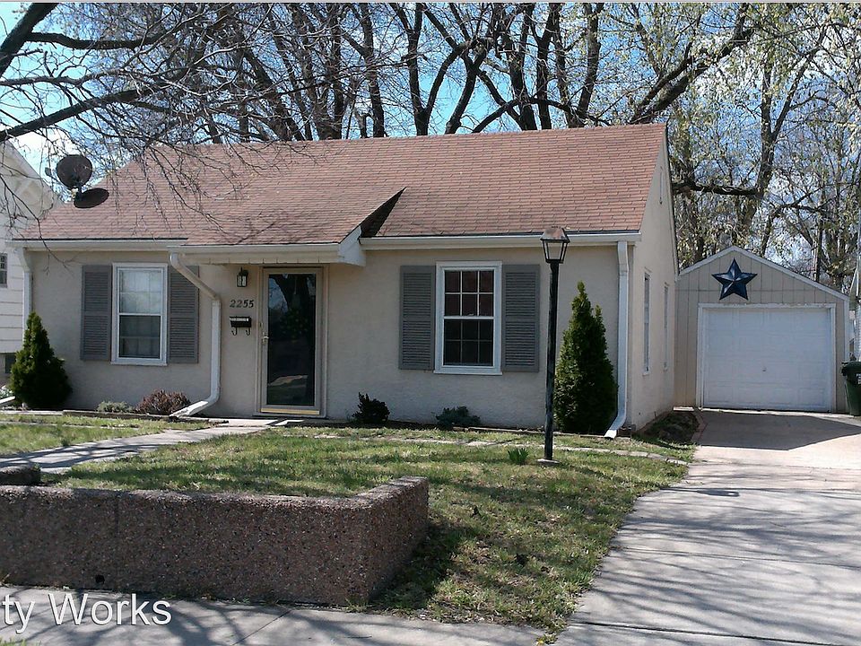 2nd image of 2255 S 48th St