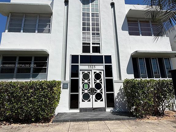3rd image of 1525 Meridian Ave APT 108