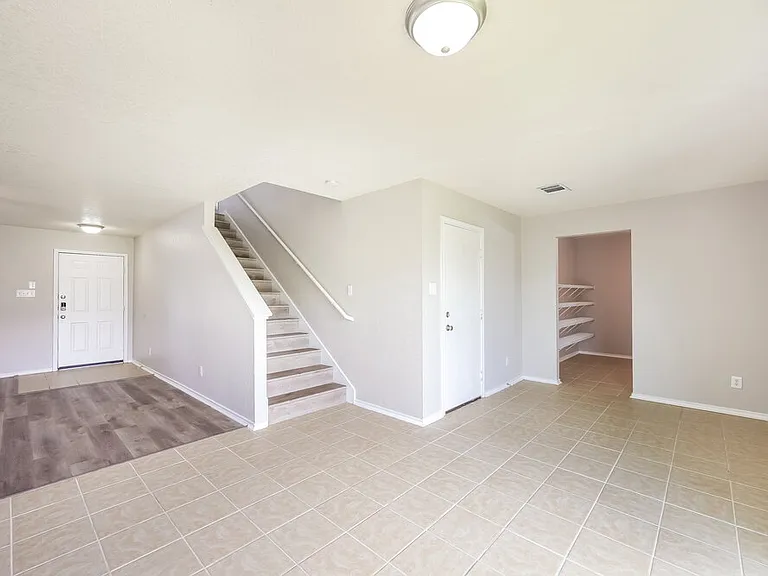 4943 Mesa Bonita — Photo 8