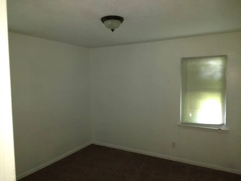 1610 Parkhaven Dr — Photo 15