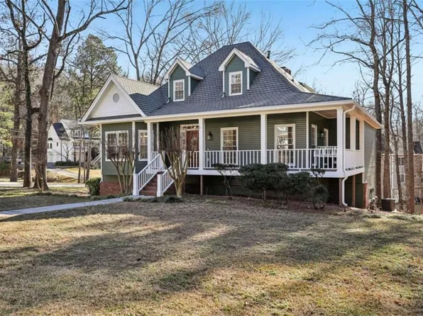 4614 Shumart Dr, Snellville, GA 30039