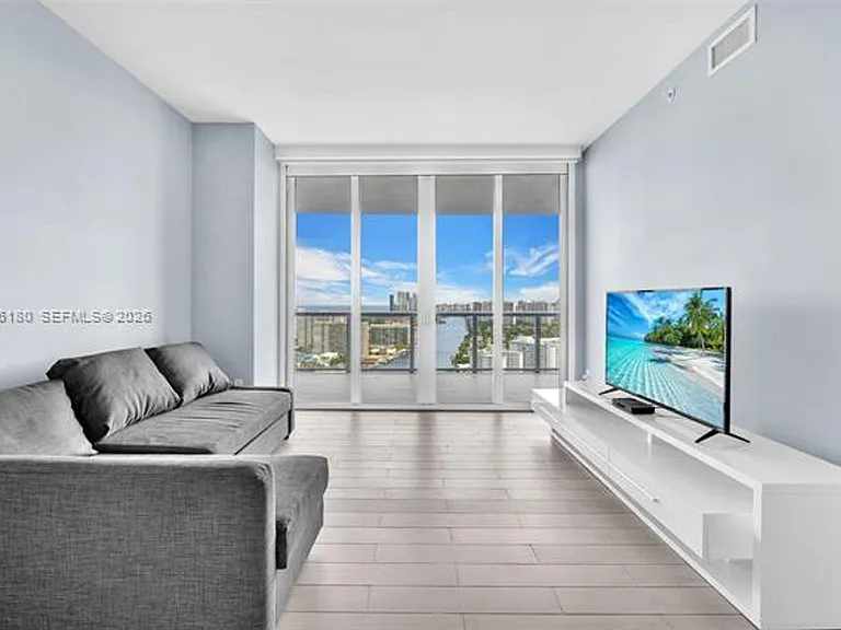 2602 E Halladale Cu #T3105 — Photo 10