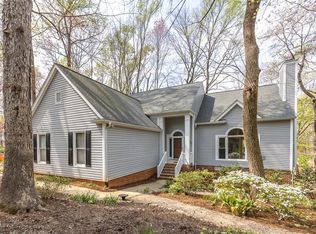 304 W Kirkfield Dr, Cary, NC 27518