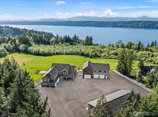 151 E Windy Ridge Ln, Belfair, WA 98528