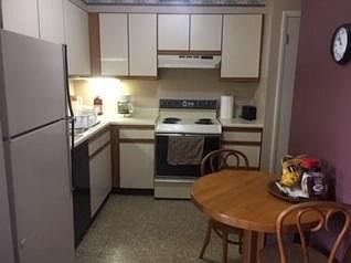 2nd image of 100 Pebble Beach Ct