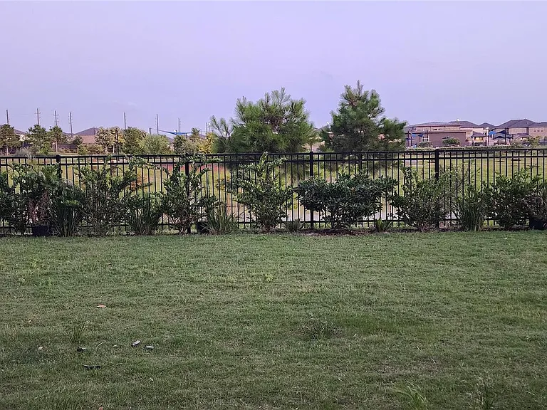 21627 Cabramatta Field Dr — Photo 10