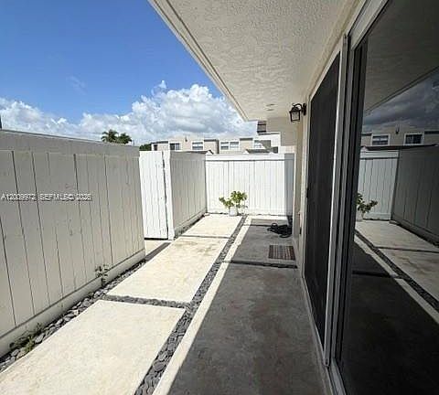 5th image of 4590 SW 68th Court Cir APT 8