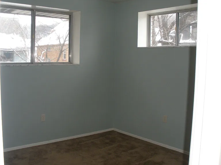 113 3rd St #7 — Photo 3