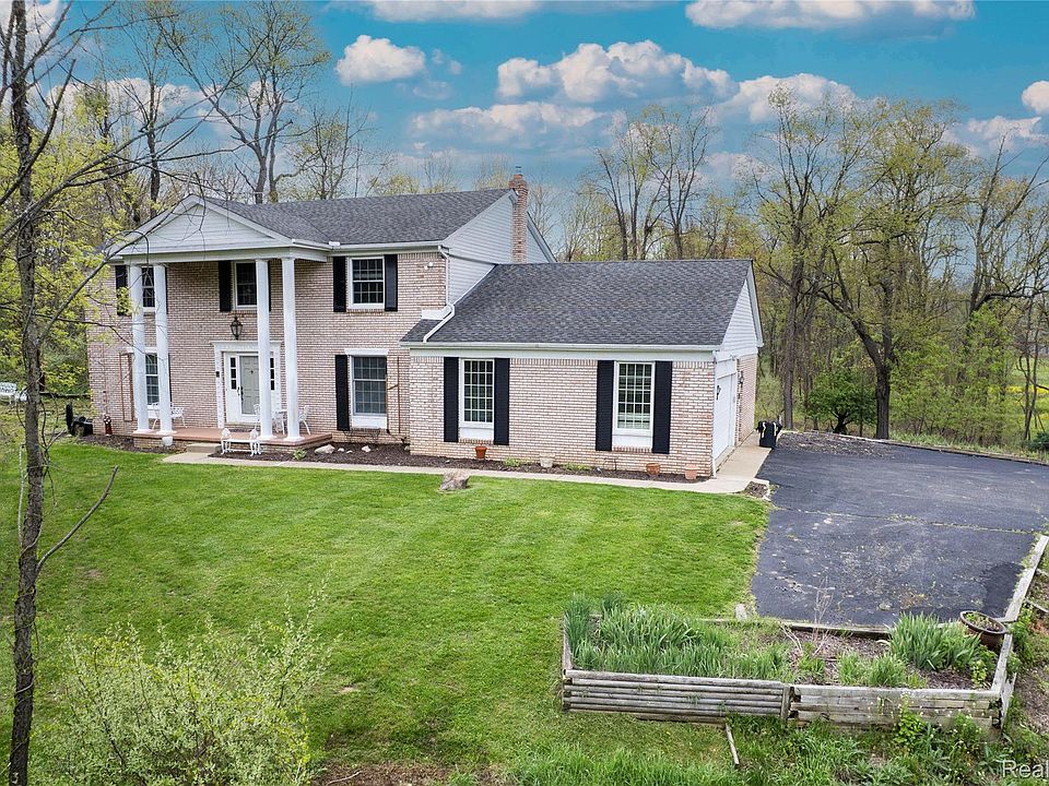 1st image of 2235 Stonewall Dr