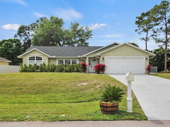 990 SW Nichols Terrace, Port St Lucie, FL 34953