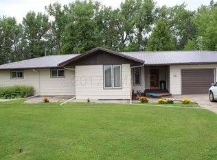 301 Park Dr, Shelly, MN 56581