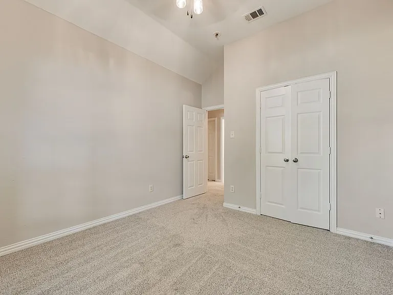 7600 Shasta Dr — Photo 21