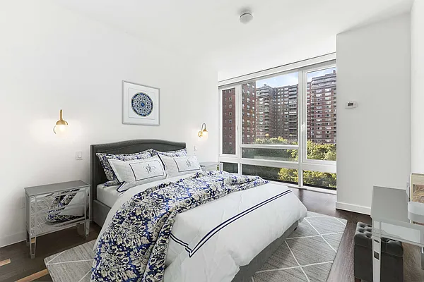 Rented by Compass | media 23