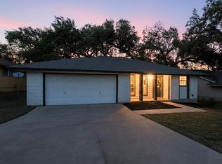 912 Speer Ln, Austin, TX 78745