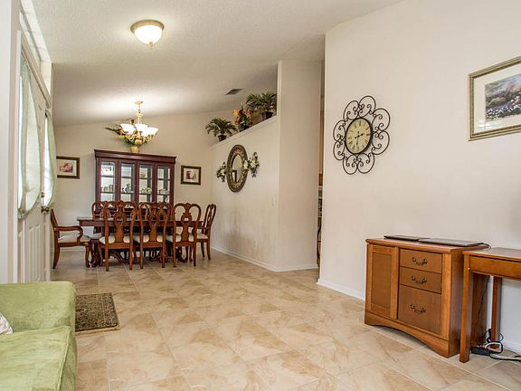 5th image of 241 E Betony Branch Way