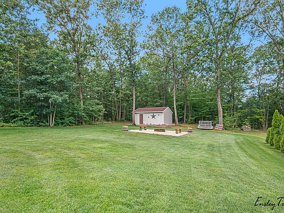 5th image of 4683 Blue Heron Dr