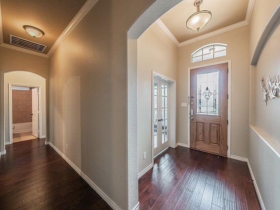 4th image of 1223 Lantana Ln