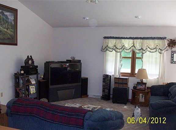 2nd image of W7371 Hwy J