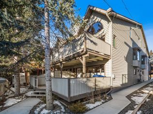 809 SE 5th St #3, Canmore, AB T1W 2G1