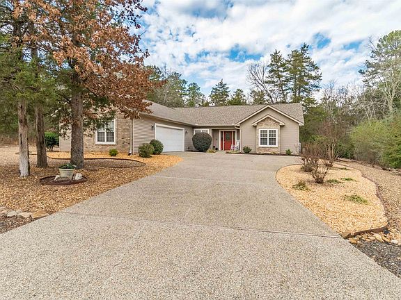 2nd image of 3 Riqueza Ln