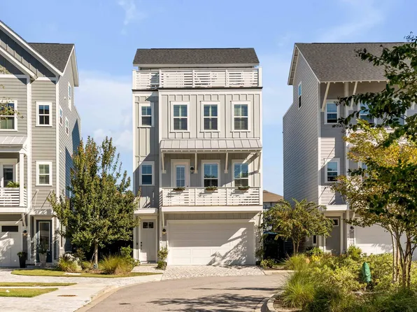 549 Cooper Village Ln, Mount Pleasant, SC 29464