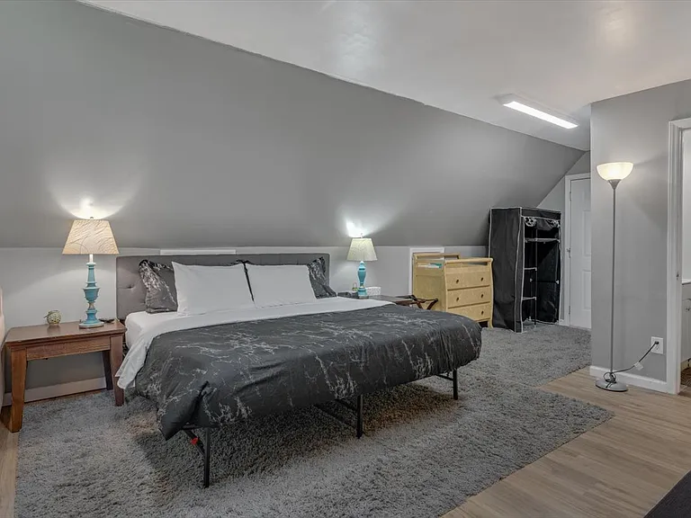 126 White Oak Dr #2 — Photo 8