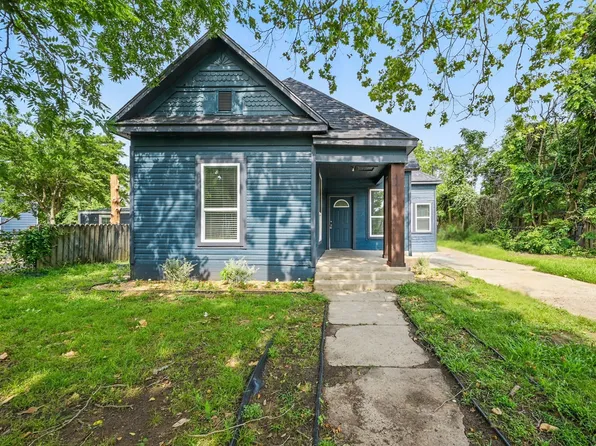 210 N 5th Ave, Denison, TX 75021