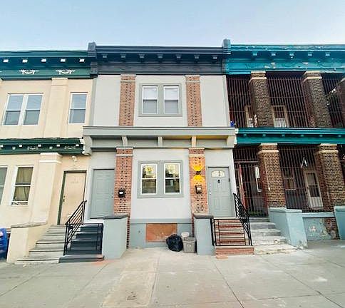 2nd image of 1016 W Erie Ave #2