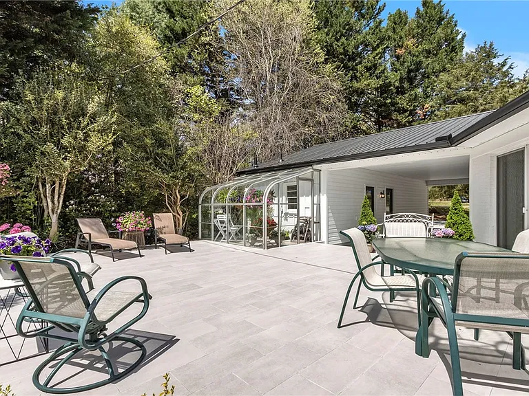 405 Playground Rd — Photo 31
