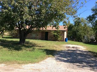 970 NW County Road 2090, Corsicana, TX 75110