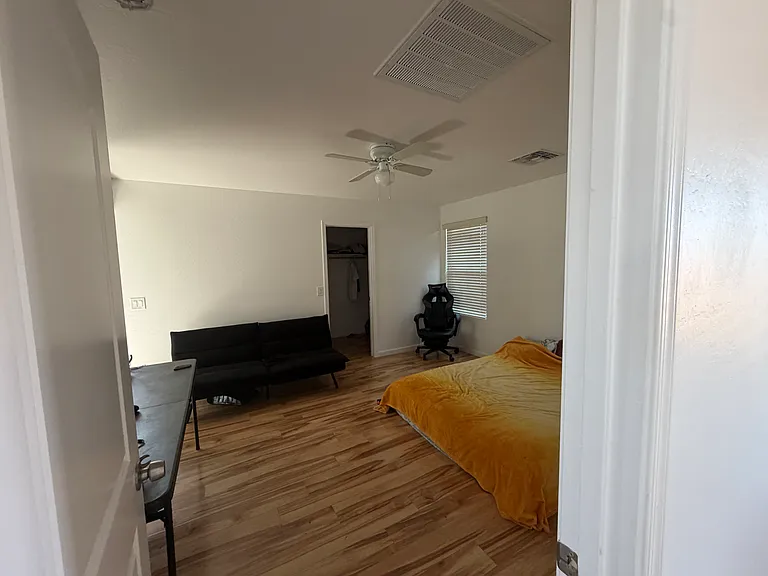 7809 W Palm Ln — Photo 16