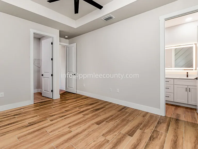 4157 NW 39th Ave — Photo 7