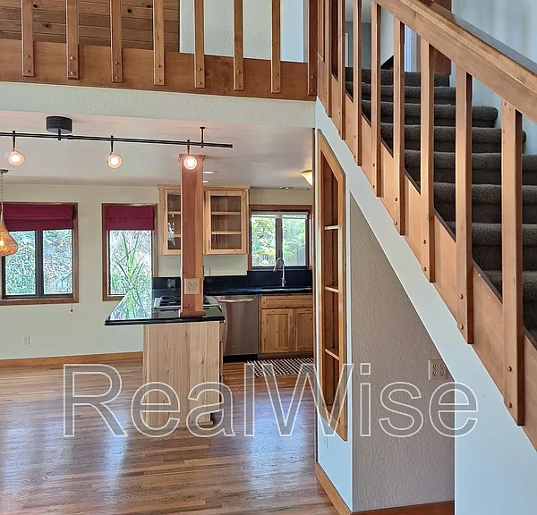 1711 Apache Dr — Photo 16