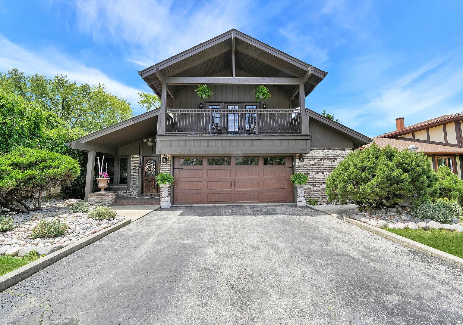 9150 S Tripp Ave, Oak Lawn, IL 60453 Zillow