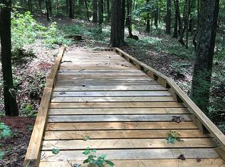 153 Leonard Rd, Lagrange, GA 30241