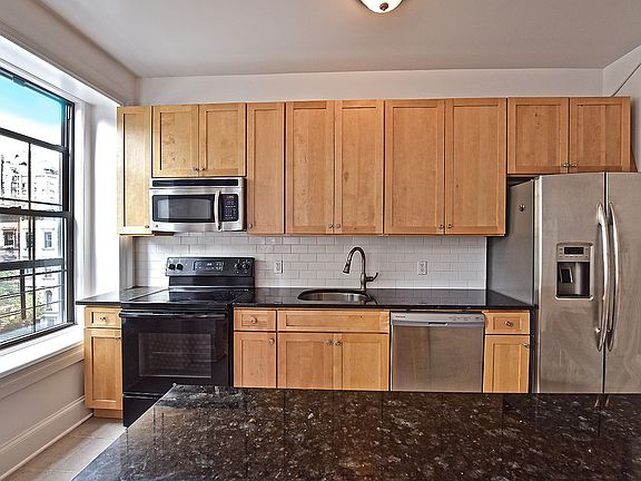 5th image of 1309 Madison Ave #4A