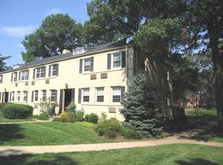 109 N George Mason Dr, Arlington, VA 22203