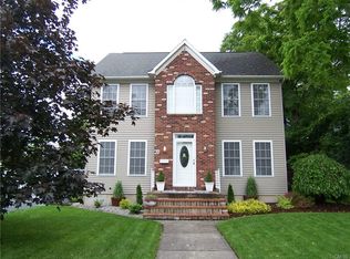 311 Broad St, Oneida, NY 13421