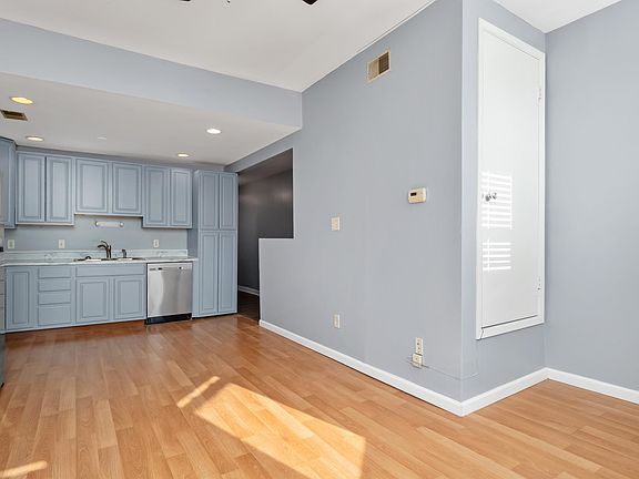 3rd image of 4553-4555 Swan Ave #4555A